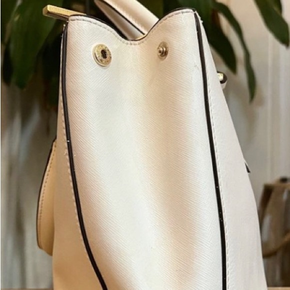 COPY - Tory Burch Robinson handbag - Picture 5 of 10